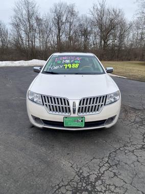 2012 Lincoln MKZ Base