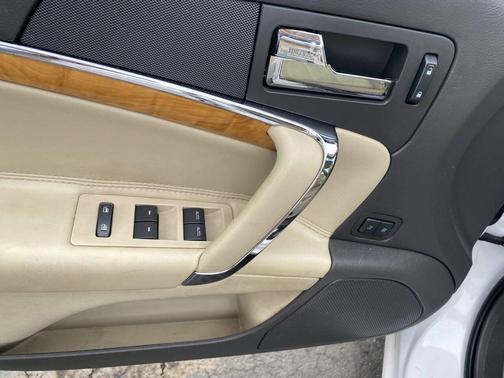 2012 Lincoln MKZ Base