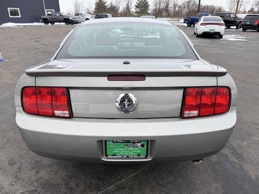 2009 Ford Mustang Premium