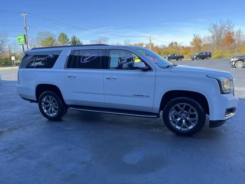2019 GMC Yukon XL SLT