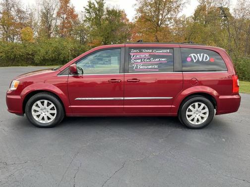2015 Chrysler Town & Country Touring
