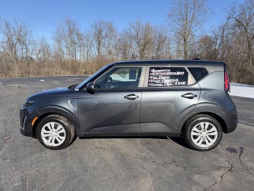 2023 Kia Soul LX 4dr Crossover