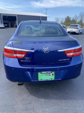 Luxo Blue Metallic 2013 Buick Verano Leather