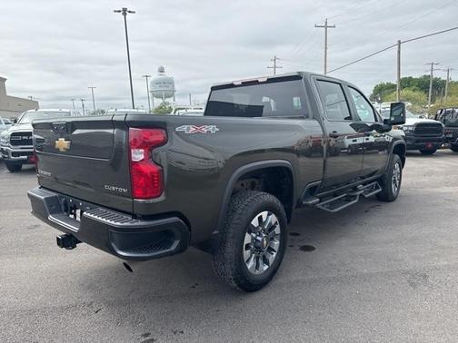 2023 Chevrolet Silverado 2500 Custom