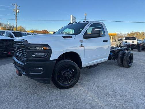2026 RAM 3500 Tradesman/Big Horn