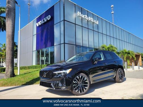 2026 Volvo XC60 B5 Ultra
