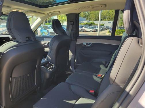 2026 Volvo XC90 B5 Plus 7-Seater