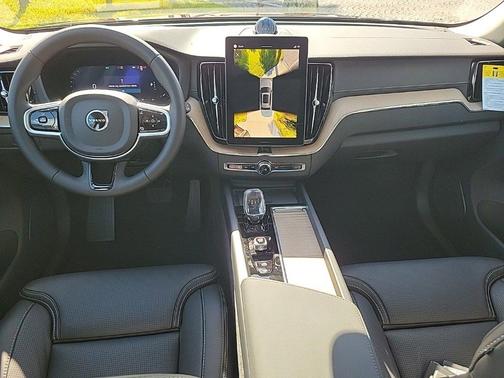 2026 Volvo XC60 B5 Ultra