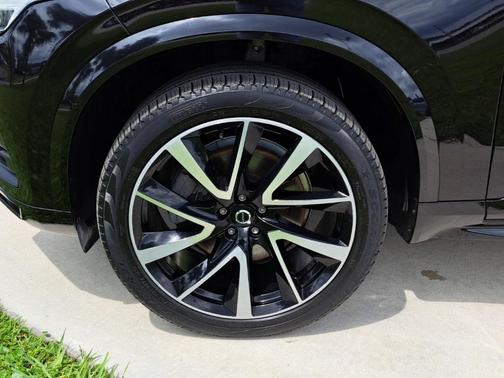 2020 Volvo XC90 T6 Momentum 6 Passenger