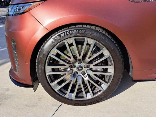 2025 Land Rover Range Rover Sport P635 SV Edition Two