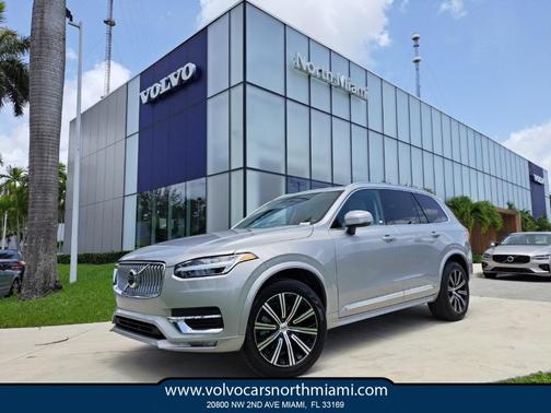 2024 Volvo XC90 B5 Core Bright Theme