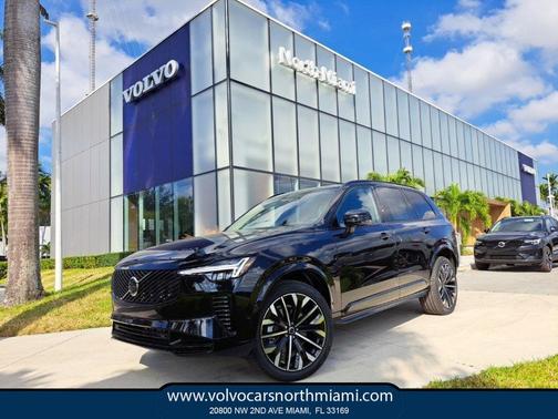 2026 Volvo XC90 B6 Ultra Dark Theme 7-Seater
