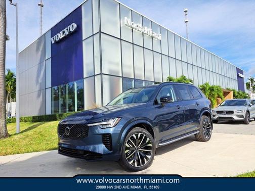 2026 Volvo XC90 B6 Ultra Dark Theme 7-Seater