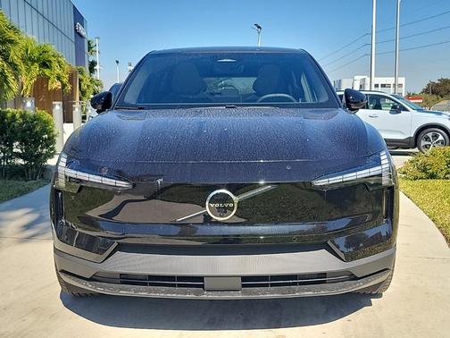 2026 Volvo EX30 Twin Motor Ultra