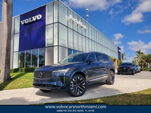 2025 Volvo XC90 B5 Plus 7-Seater