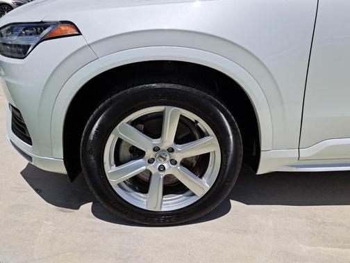 2023 Volvo XC90 B6 Core