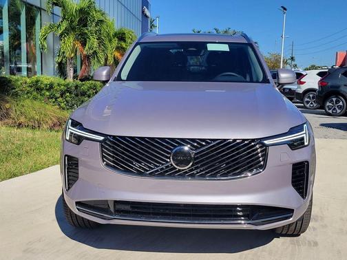 Silver 2026 Volvo XC90 B6 Plus 7-Seater