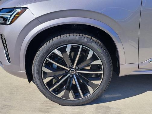 Silver 2026 Volvo XC90 B6 Plus 7-Seater