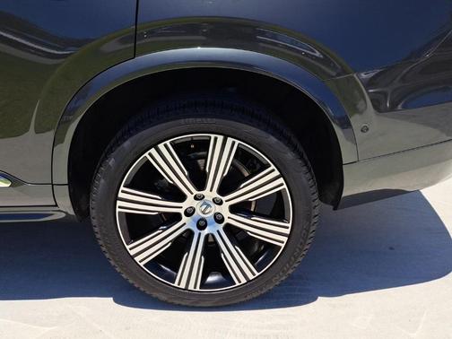 2022 Volvo XC90 T6 Inscription 6 Passenger