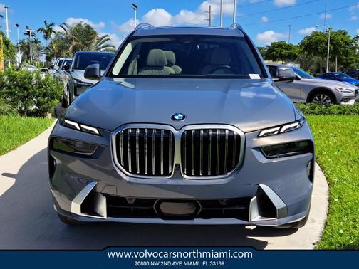 2024 BMW X7 xDrive40i
