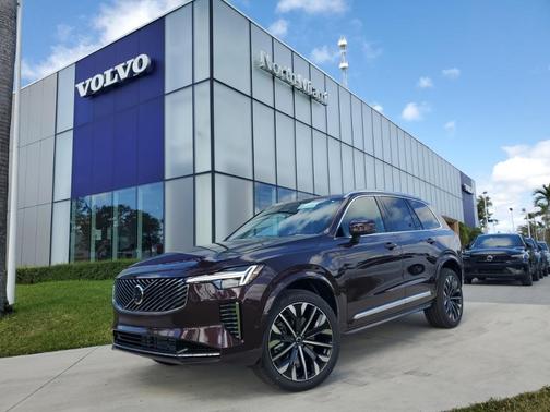 2025 Volvo XC90 Plug-In Hybrid T8 Ultra 7-Seater