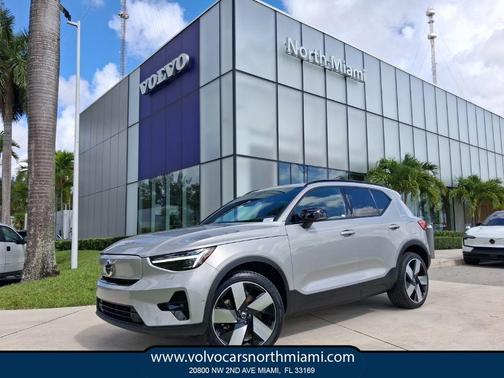 Silver 2023 Volvo XC40 Recharge Pure Electric Twin Ultimate