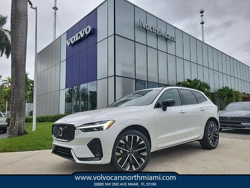 2026 Volvo XC60 B5 Ultra