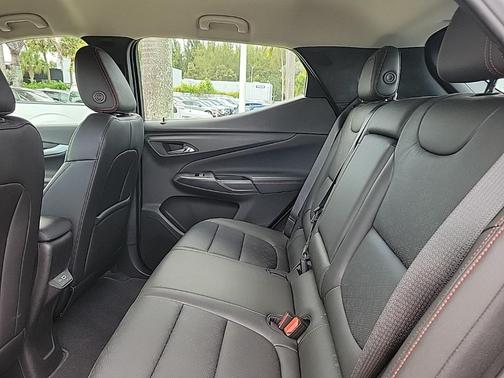 2023 Chevrolet Bolt EUV LT