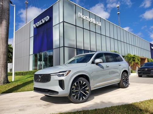 2025 Volvo XC90 B5 Plus 7-Seater