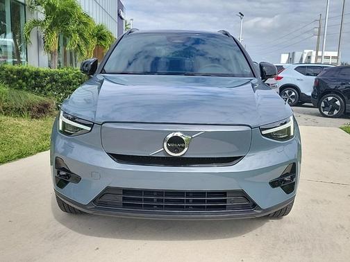2023 Volvo XC40 Recharge Pure Electric Twin Ultimate