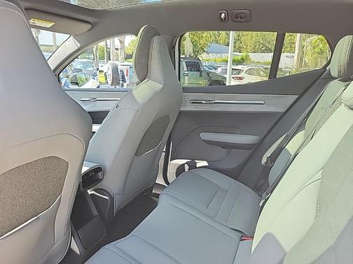 2026 Volvo EX30 Twin Motor Plus