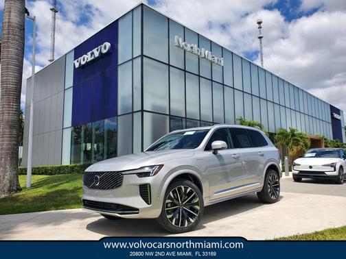 2025 Volvo XC90 Plug-In Hybrid T8 Plus 7-Seater