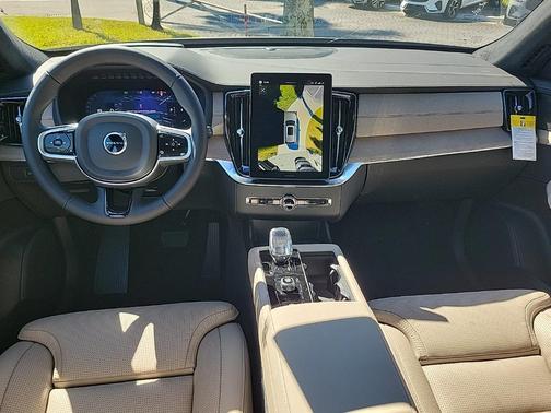 2026 Volvo XC90 B6 Ultra 7-Seater