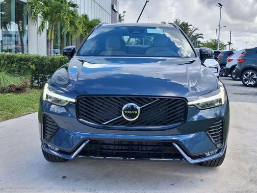 Denim Blue Metallic 2026 Volvo XC60 B5 Core