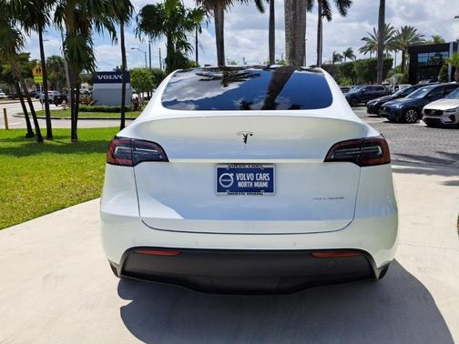 2020 Tesla Model Y Long Range