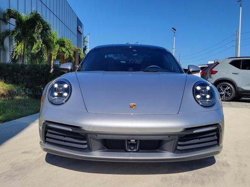 2024 Porsche 911 Carrera