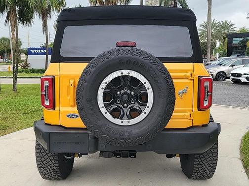 2022 Ford Bronco Outer Banks