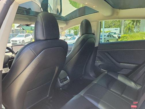 Pearl White Multi 2020 Tesla Model 3 Standard