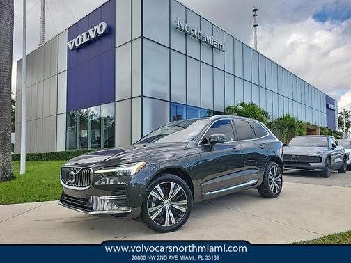 2022 Volvo XC60 Recharge Plug-In Hybrid T8 Inscription Extended Range