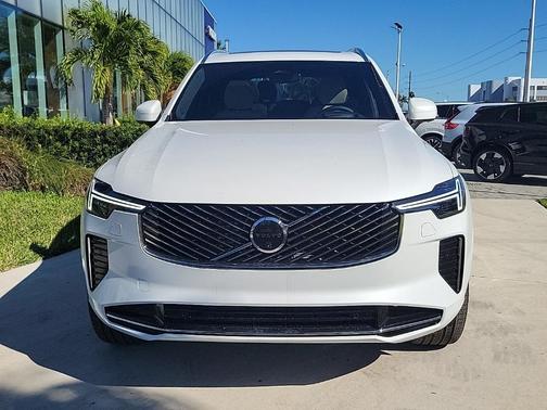 2026 Volvo XC90 B6 Ultra 7-Seater