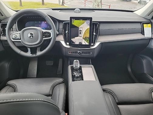 2026 Volvo XC90 B6 Ultra 7-Seater