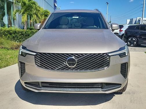 2026 Volvo XC90 B5 Plus 7-Seater