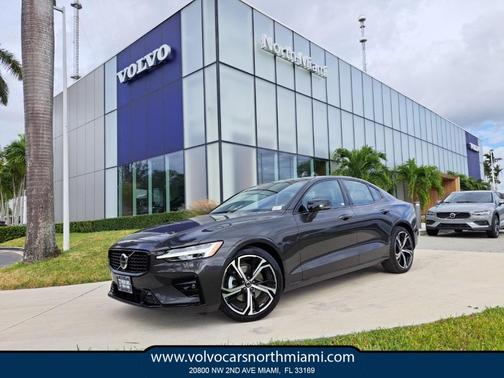 2025 Volvo S60 B5 Core