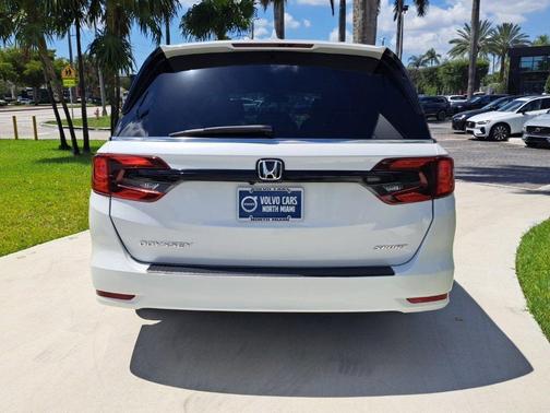 2023 Honda Odyssey Sport