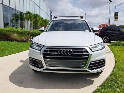 2019 Audi Q5 2.0T Premium Plus