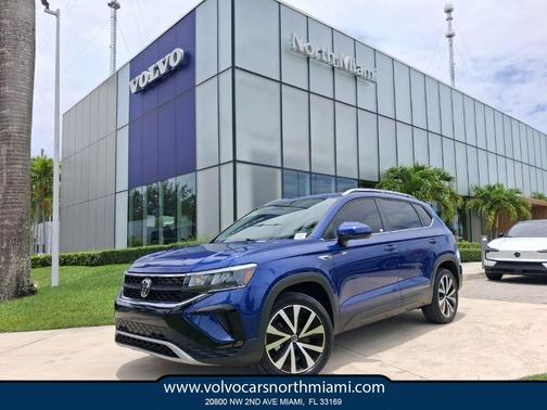 Blue Dusk 2024 Volkswagen Taos 1.5T SE