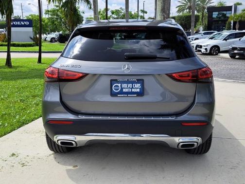 2021 Mercedes-Benz GLA 250 Base