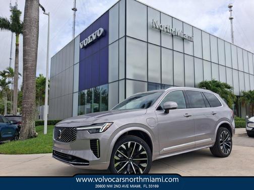 Silver 2026 Volvo XC90 B6 Plus 7-Seater
