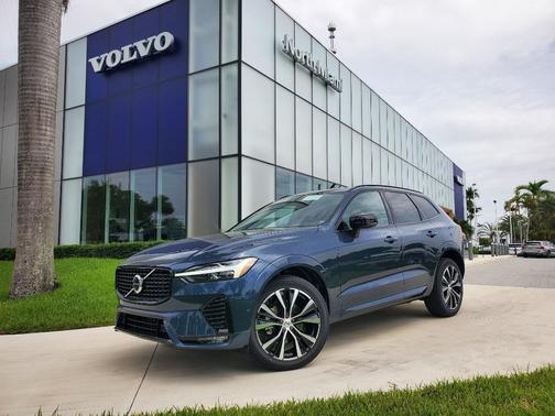 2025 Volvo XC60 B5 Plus