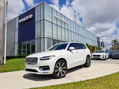 2022 Volvo XC90 T6 Inscription 6 Passenger
